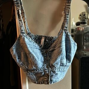 Crop top